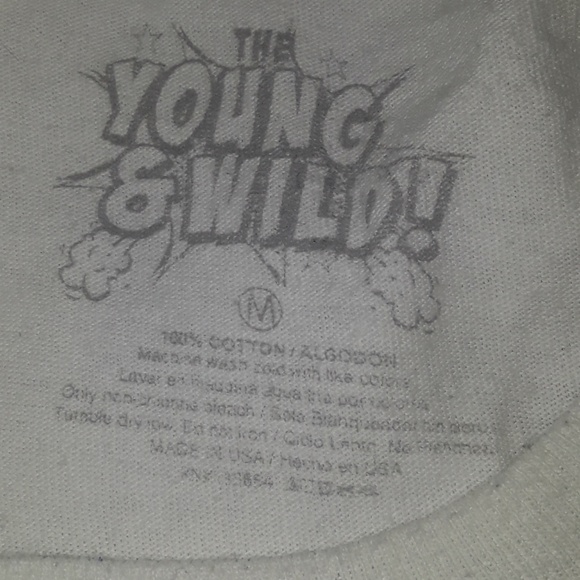 2 rose shirts - Picture 6 of 8